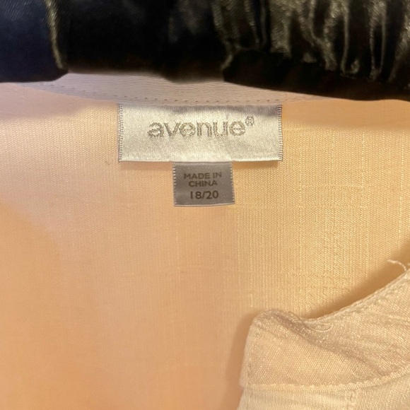 Avenue 18/20 Peach Coral Ombre Blouse Plus Size Flowy Tunic Top Button Front - Picture 4 of 8